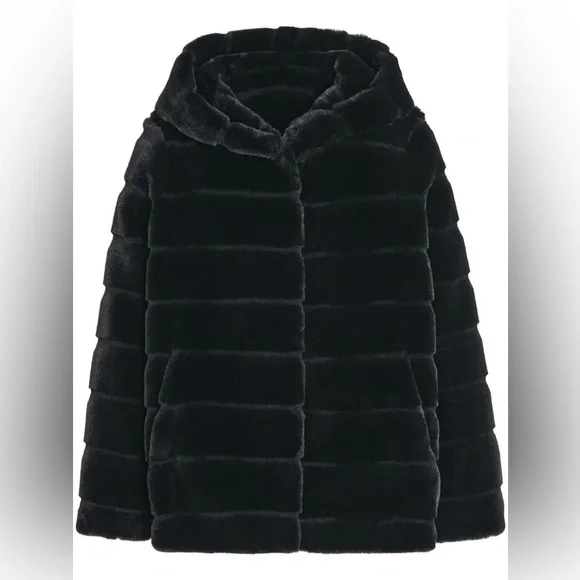 Women’s APPARIS Goldie Black Faux Fur Hooded Short Coat XS Chic Grunge Cozy - Picture 8 of 16